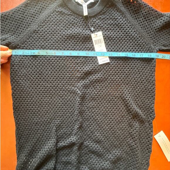 BCBG Womens Open Knit Cold Shoulder Long Sleeve Sweater Black Medium - Picture 4 of 6